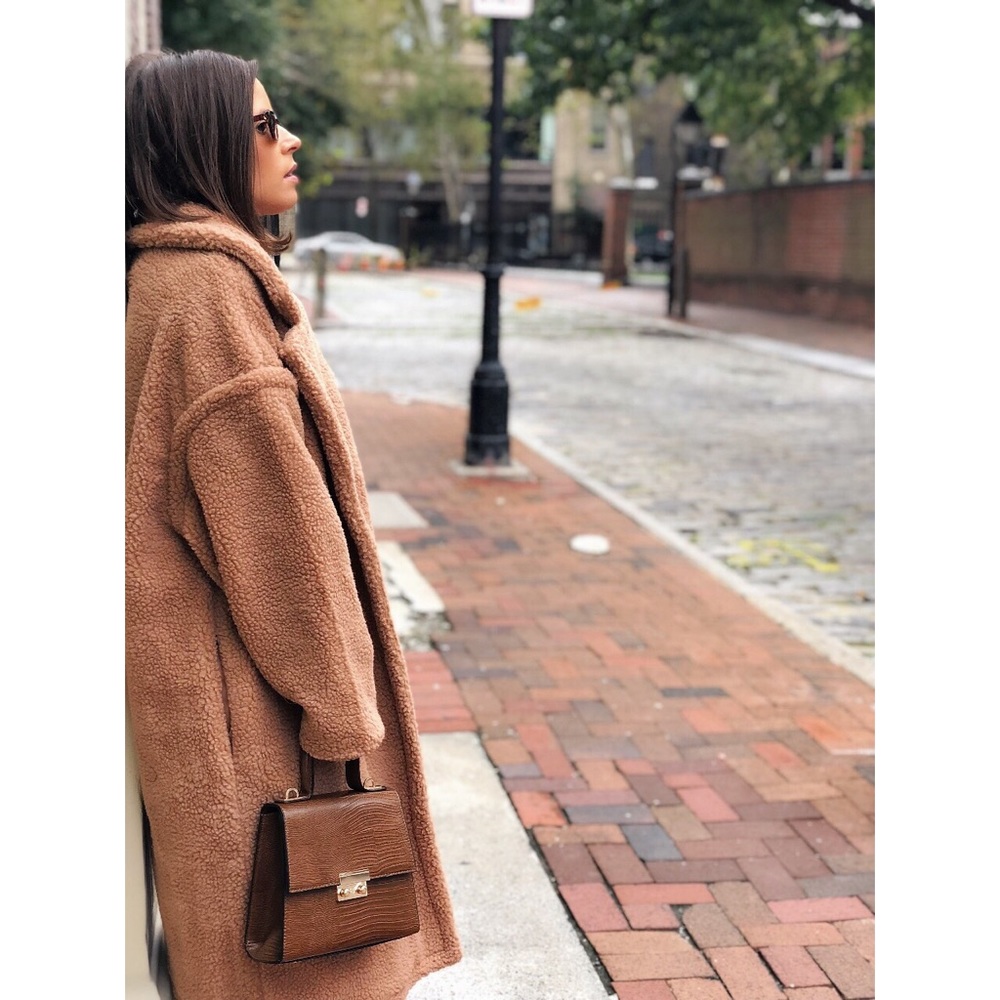 🆕Lorna Nude Tan Long Teddy Coat - Picture 5 of 8